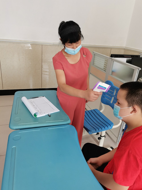 通榆县培智学校开展疫情防控应急演练 筑牢校园安全防疫城墙IMG_20210903_151659.jpg