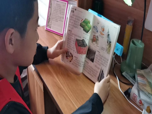 读书2.jpg