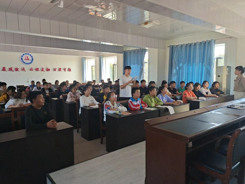 八面学校 9.9《习近平谈治国理政》第四卷宣讲3.jpg