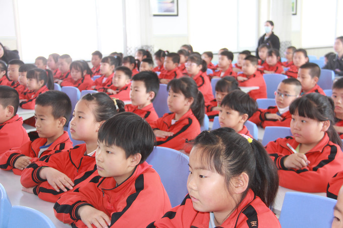 2023年4月13日 100842健康讲座 (41).jpg