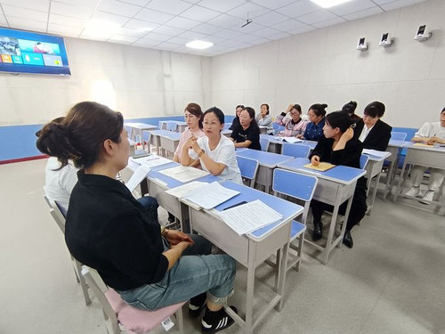 语文集体议课 (4).jpg